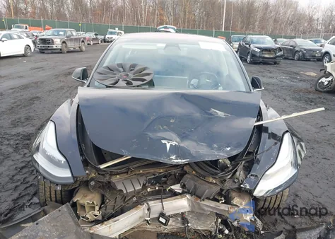 2018 Tesla Model 3 Long Range/Mid Range from USA, damaged, VIN 5YJ3E1EA7JF010131